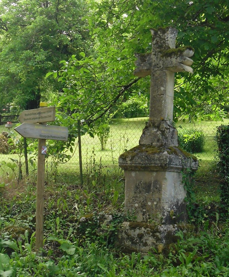 Croix de la Rue Moulin des Barreaux