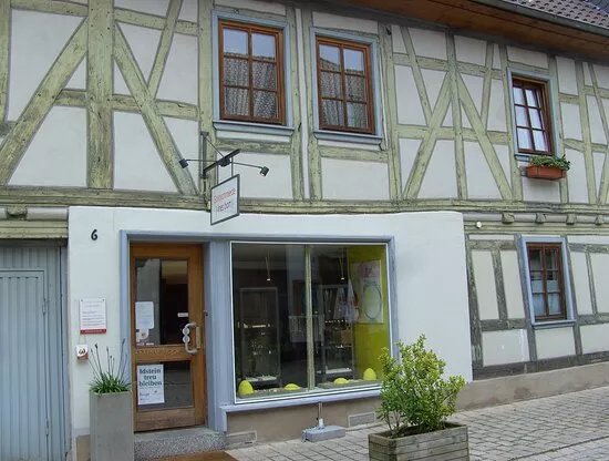 Schuh Fachgeschaft Kraft In Idstein.