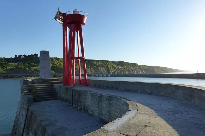 Port-en-Bessin Exceptional villa, on one level, in the heart of Omaha Beach Gol