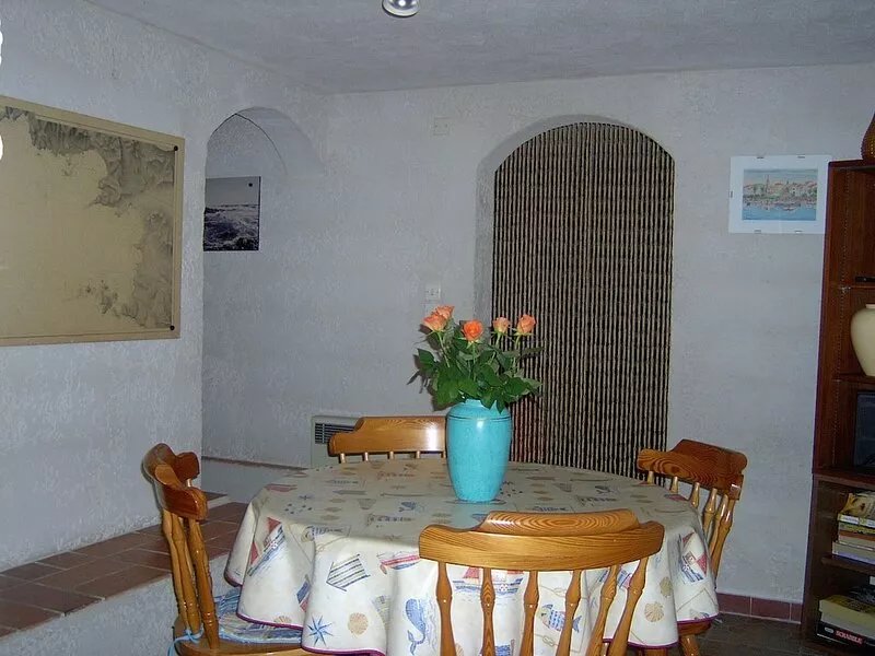 VACATION RENTAL STUDIO NEAR THE SEA - SIX FOURS LES PLAGES