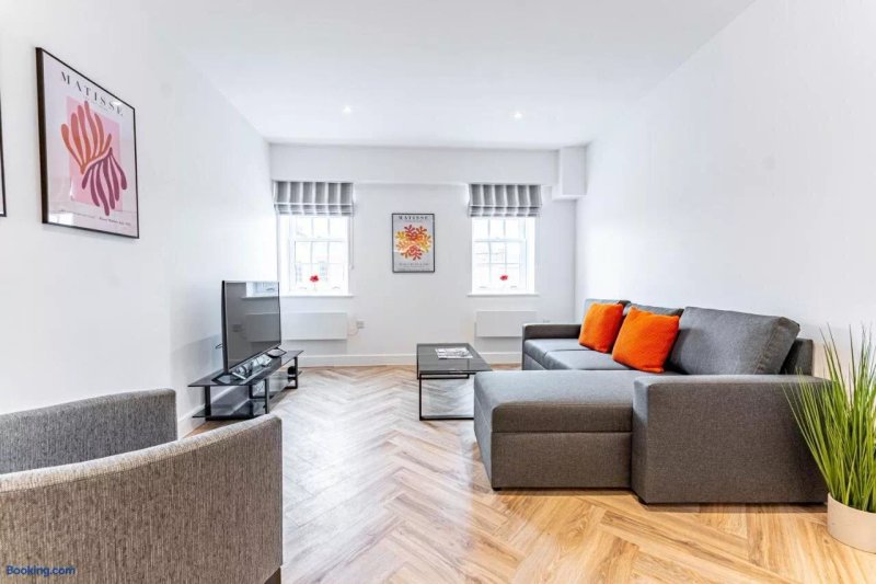 Wellington House by Celador Apartments