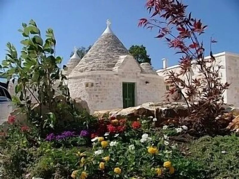Beautifully Restored Trullo In Idyllic Location