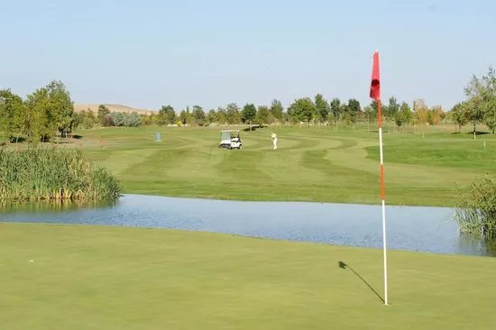 Campo De Golf Riocerezo