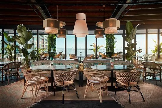Sky Bar Oriente