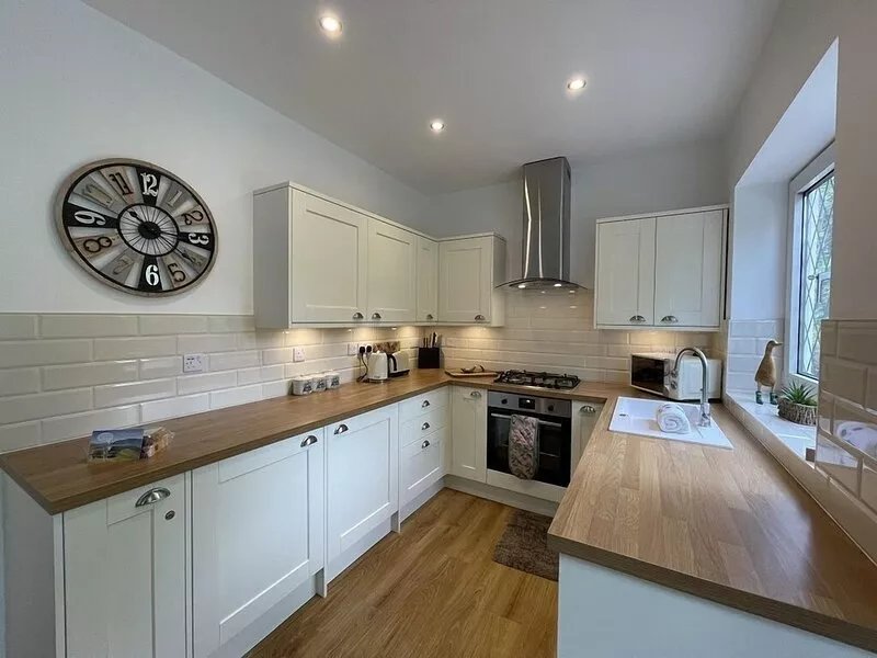 Fairbank -  a cottage that sleeps 4 guests  in 2 bedrooms