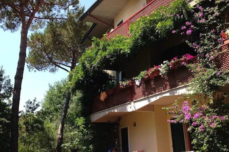 APARTMENT IN TUSCANY 500 METERS FROM THE SEA NEAR Forte dei Marmi (Versilia)