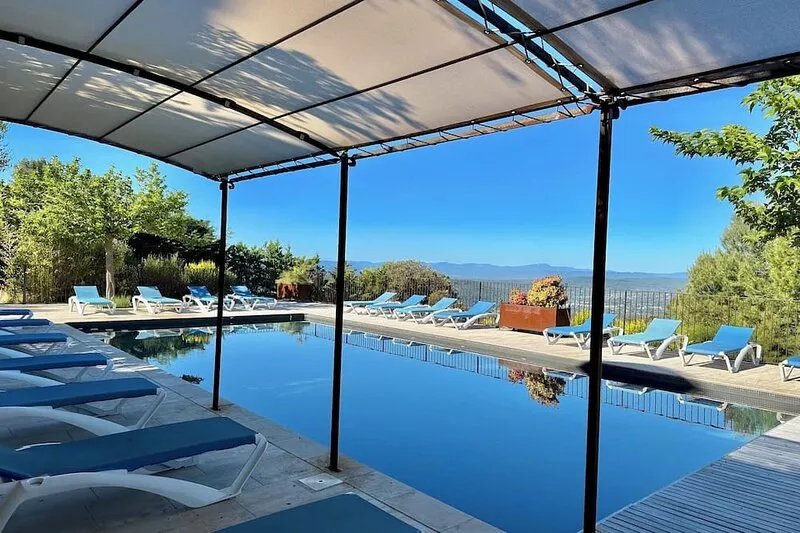 Air-conditioned villa 7 bedrooms with shower and wc heated pool panoramic view