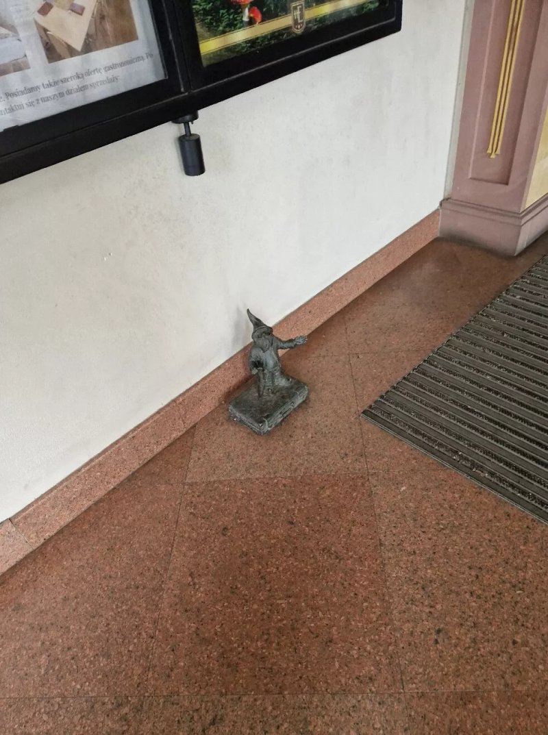 Europejczyk Statue