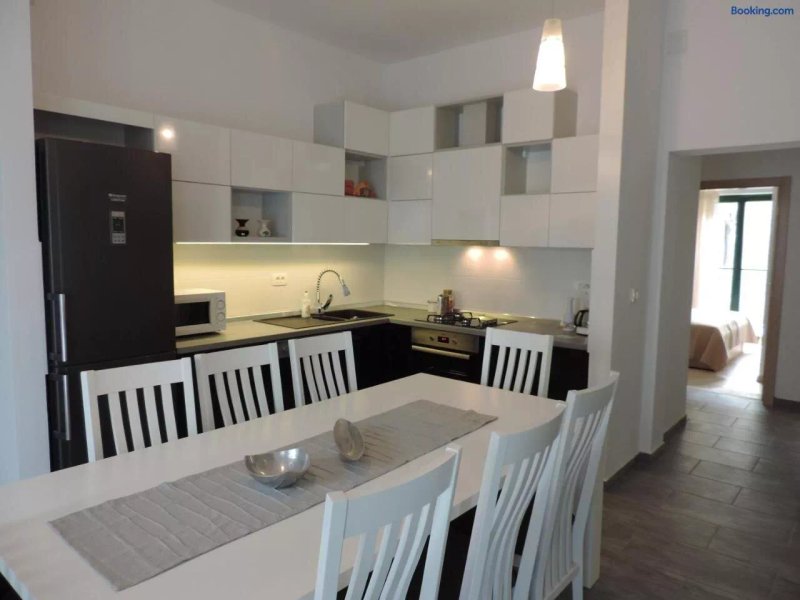 Apartments Lori Biograd