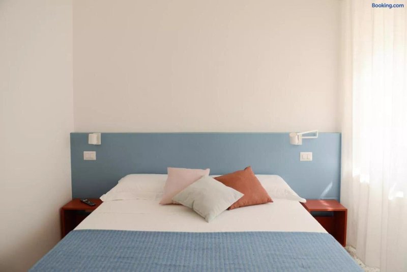 La Rosa Rooms & Holiday Home
