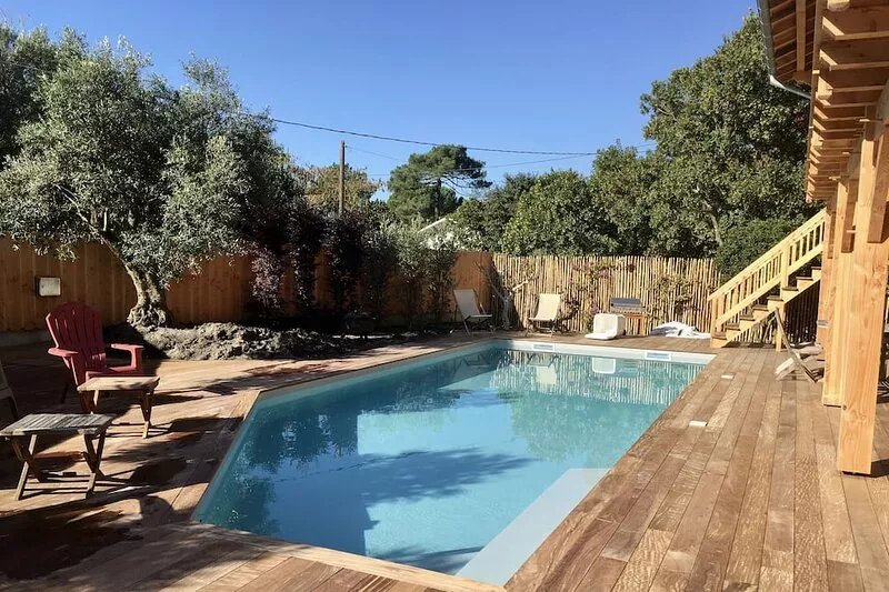 Beautiful family home 100 m from the bassin d'arcachon (Andernos) 12 people