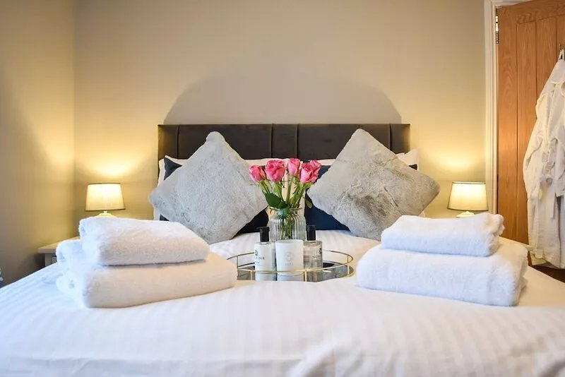 Lavender Cottage, luxurious holiday house located 5 minutes from the beach.