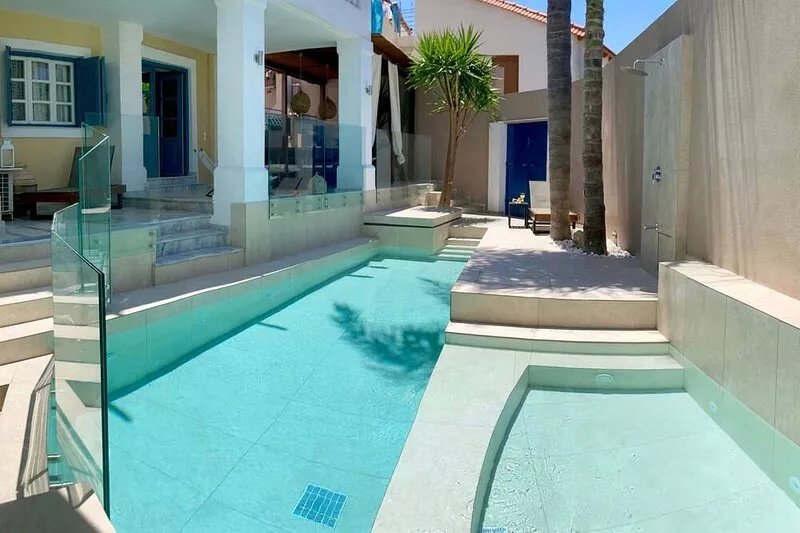Villa Kallergi Athena: private pool, garden and sea view,near the beach in Crete