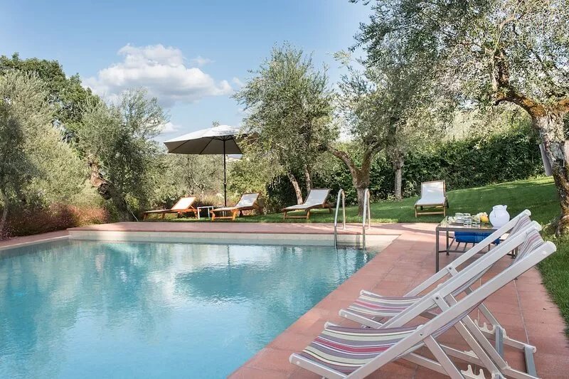 Elegant  luxury villa near Florence  with private pool and winery