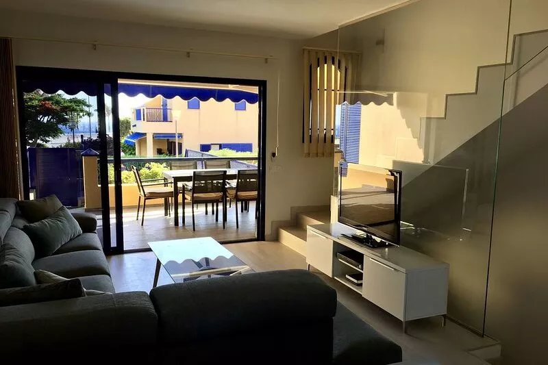 Beautiful house in Meloneras overlooking the sea.