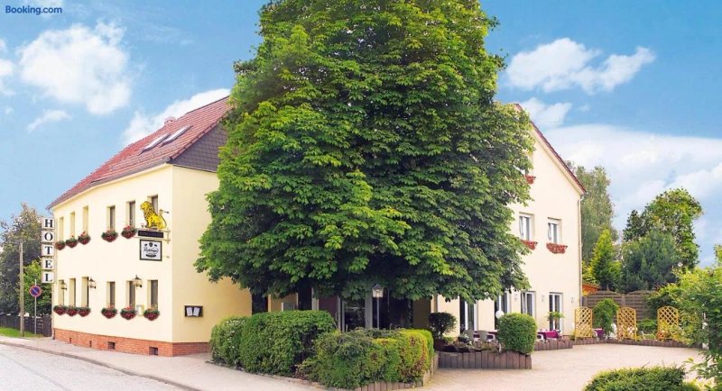 Inn & Hotel Zum Loewen