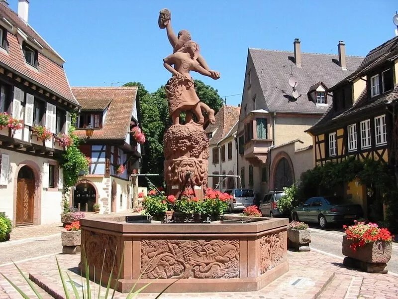KIENTZHEIM LARGE CHARMING GITE LOCATED IN THE CENTER OF THE VILLAGE