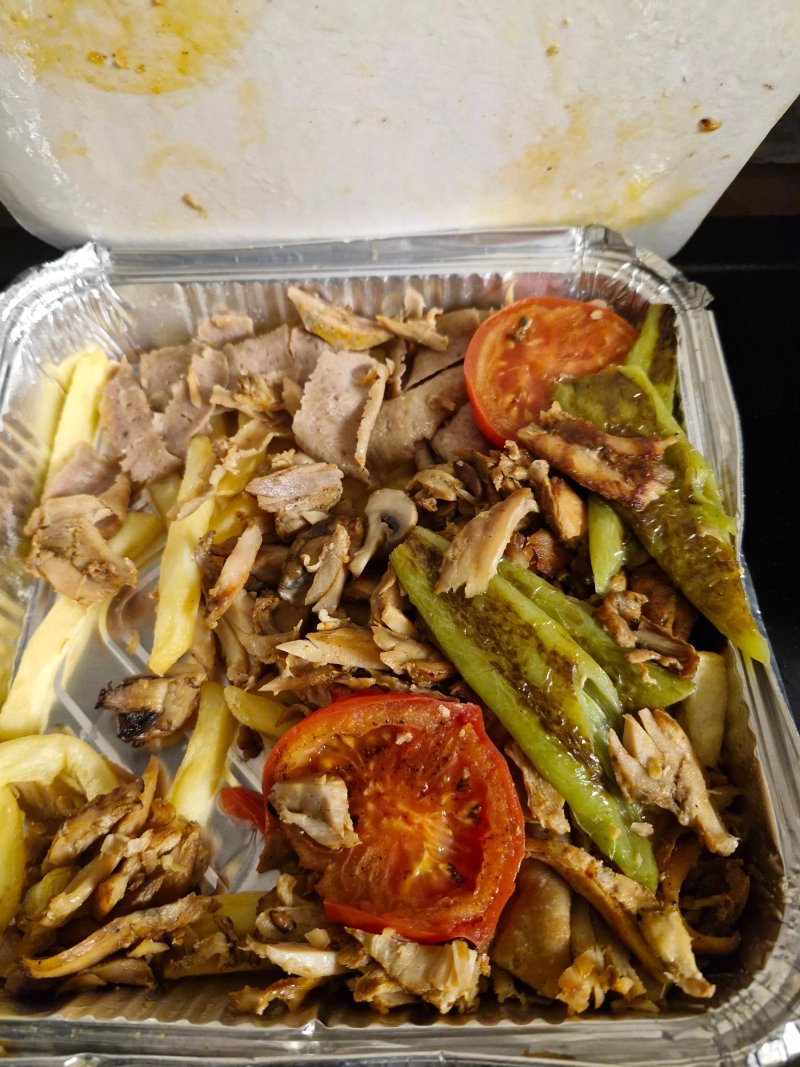 Kings Kebab Pizza