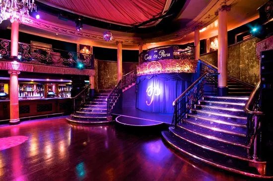 Cafe de Paris