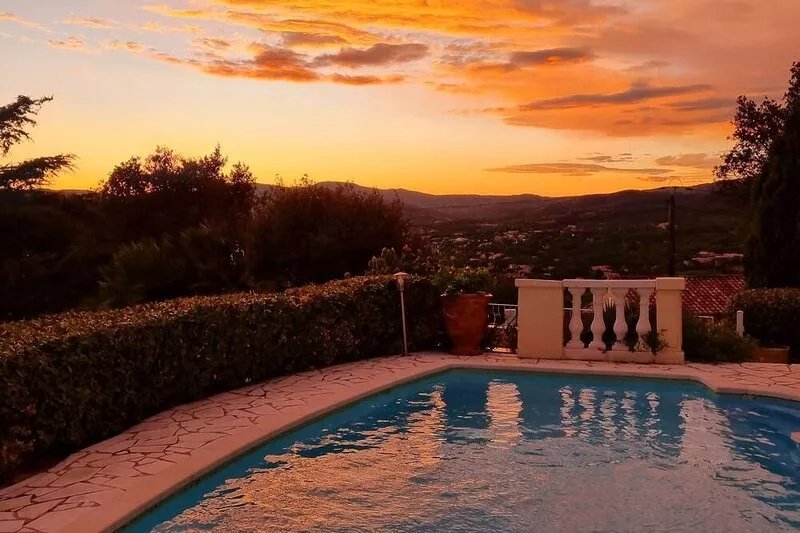 Beautiful Villa with sea view golf St tropez large garden and swimming pool