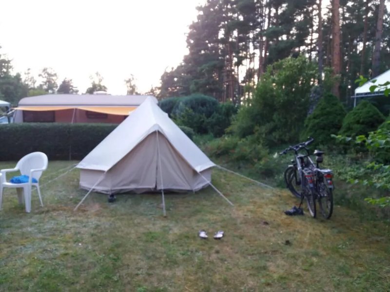 Campingpark & Wohnmobilhafen "Am Großen Lausiger Teich"