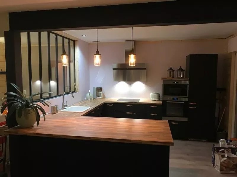 Detached house 3 Bedrooms, 140 M2, Loggia, Balcony, private garden 800 M2