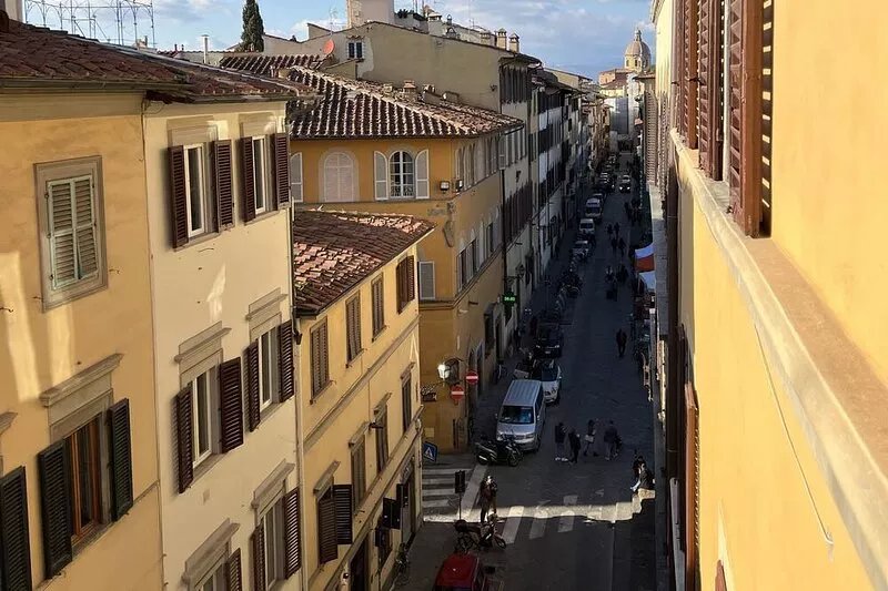 Big bright apartment in the heart of Florence, perfect for a big family!