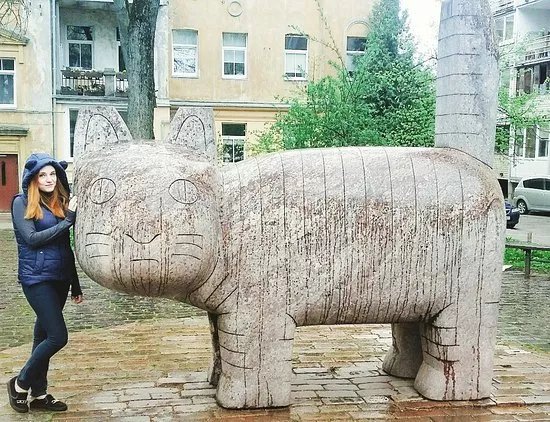 Sculpture Cat