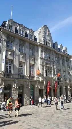 Fassadenreliefs