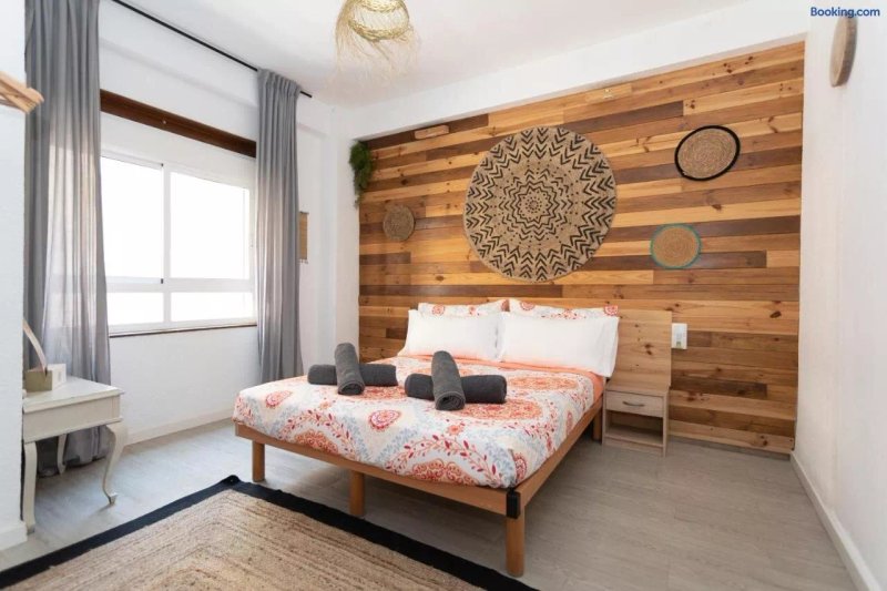 Big Room In The City Centre