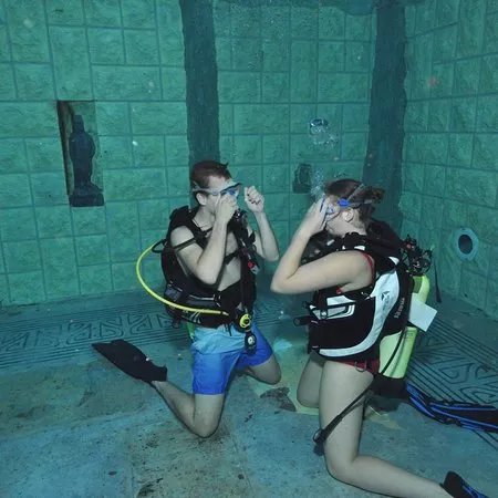 Hoogenboom Dive Education