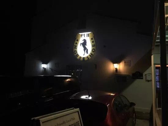 Horseshoe Pub