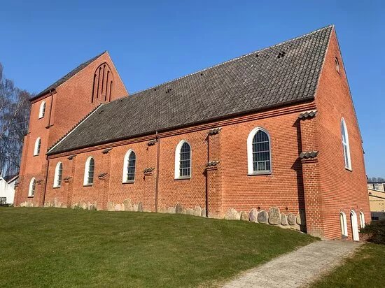 Dronningborg Kirke