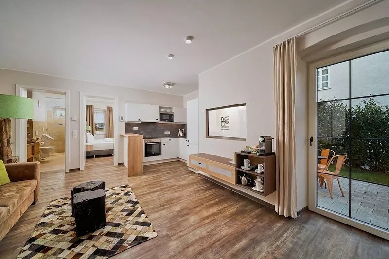 Stylish, fully equipped apartment centrally located newly renovated