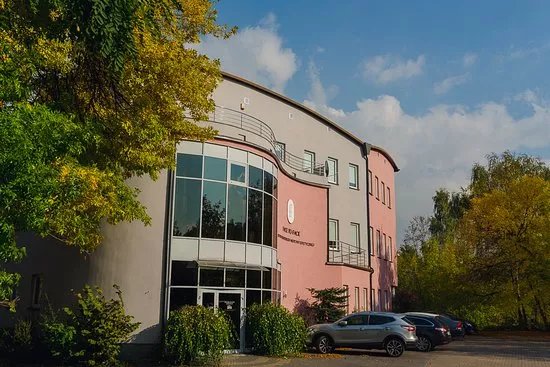 Face to Face - Institute of Cosmetology and Aesthetic Medicine
