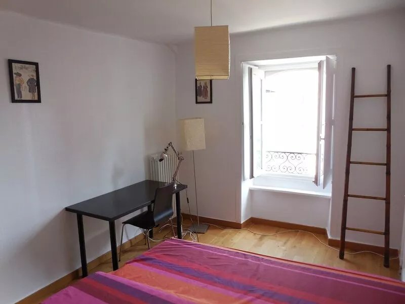 Dinard center, tow rooms+parking, luminous, quiet, 200m to the beach l'Ecluse.
