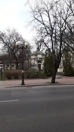 Kaplica Rzymskokatolicka pw. Sw. Krzyza