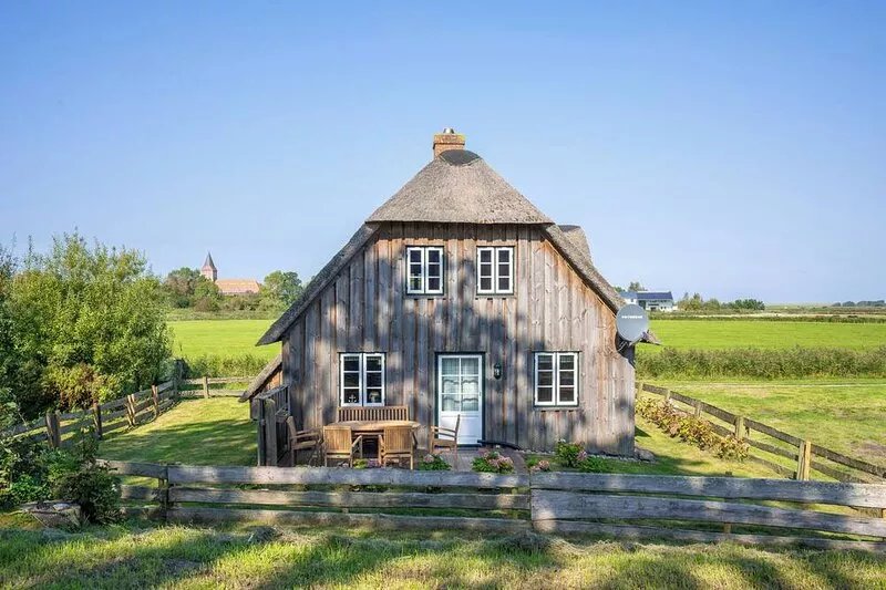 The "Groote Tofthof" - a country house under thatch.