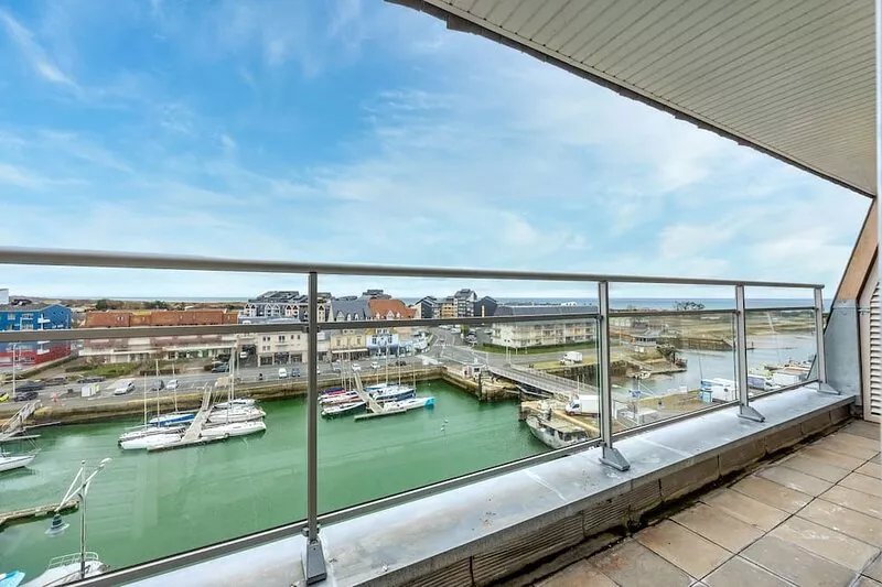 Un Balcon sur le Port - Place de parking / vue mer