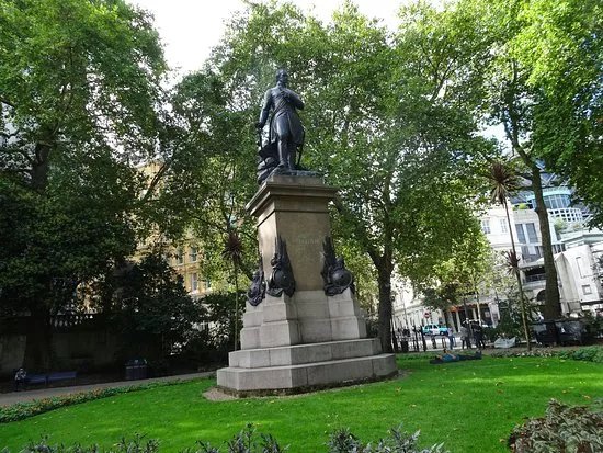 Statue of General Sir James Outram
