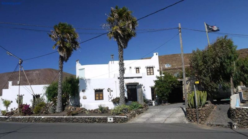 Finca Lanzarosy