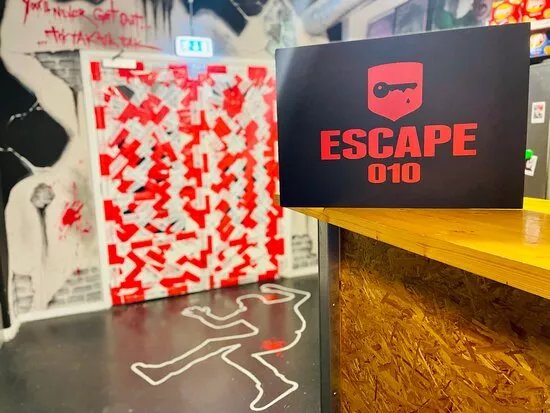Escape010