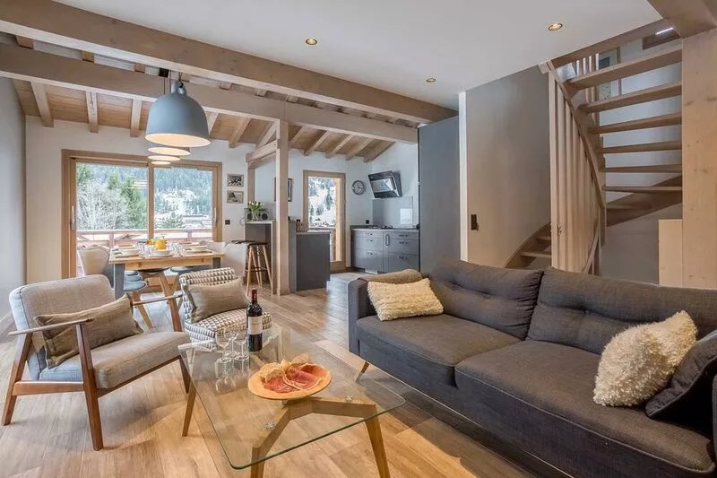 Chalet de l'Ours -  a self catered chalet that sleeps 10 guests  in 5 bedrooms