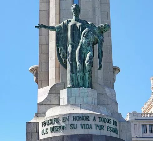 Monumento a Los Caidos