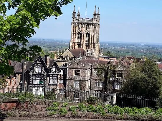 Rose Bank Gardens