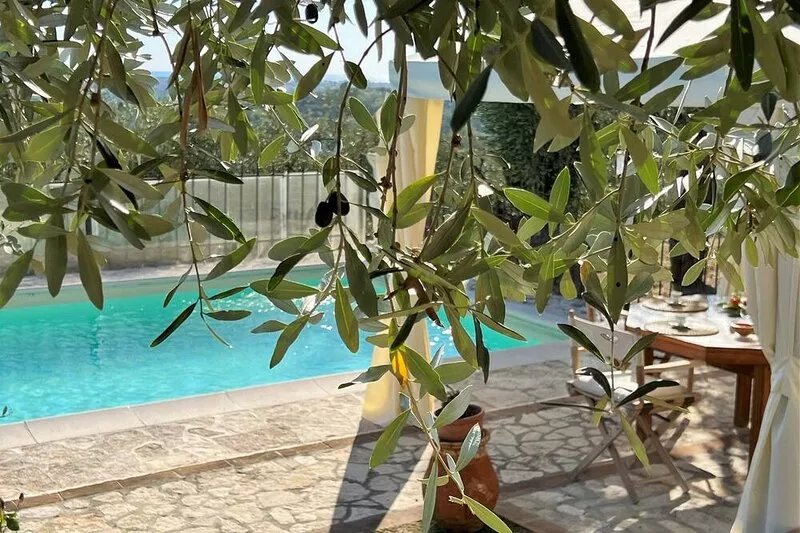 Stunning villa in Bargecchia, A/C, Pool, barbecue, coastline view, Wi-Fi