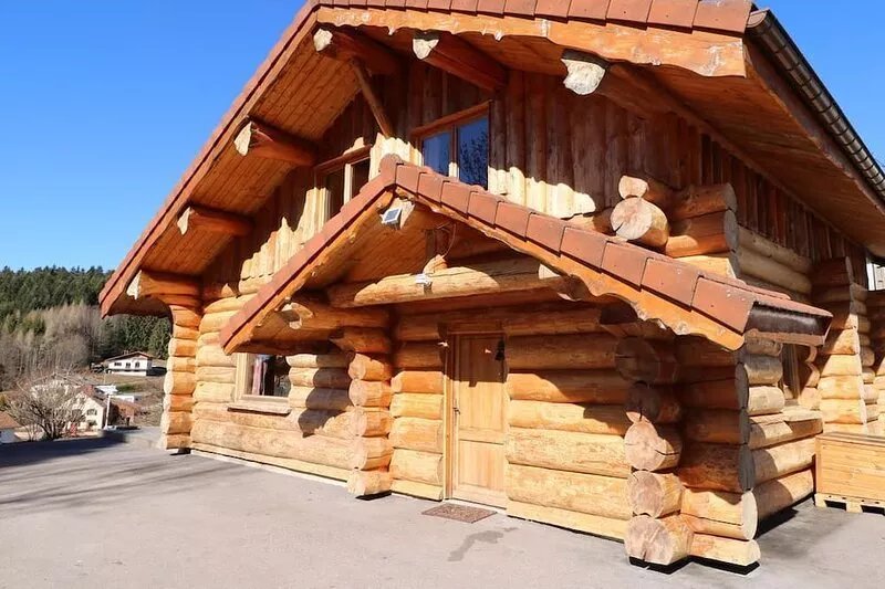 Chalet "rondins des Bois", 500m du Lac, Kota Grill, Sauna et Balnéo, Wifi