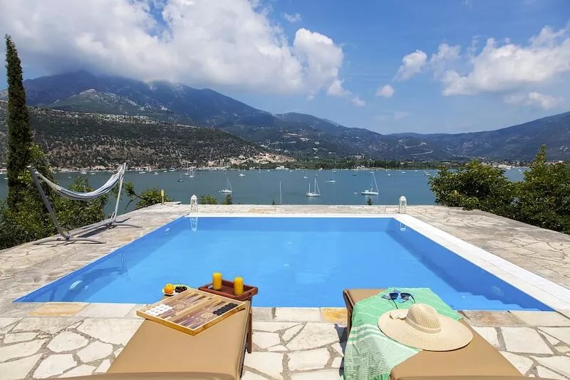 Private villa in Lefkada with pool ideal for family and friends
