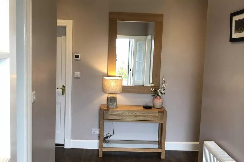Braeaig is a Modern, Well Equipped Two Bedroom Bungalow in the heart of Brodick