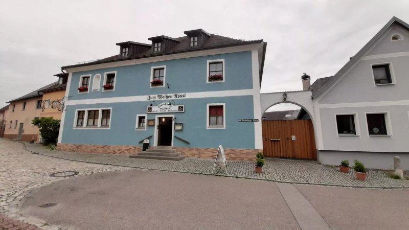 Zum Weissen Rossl